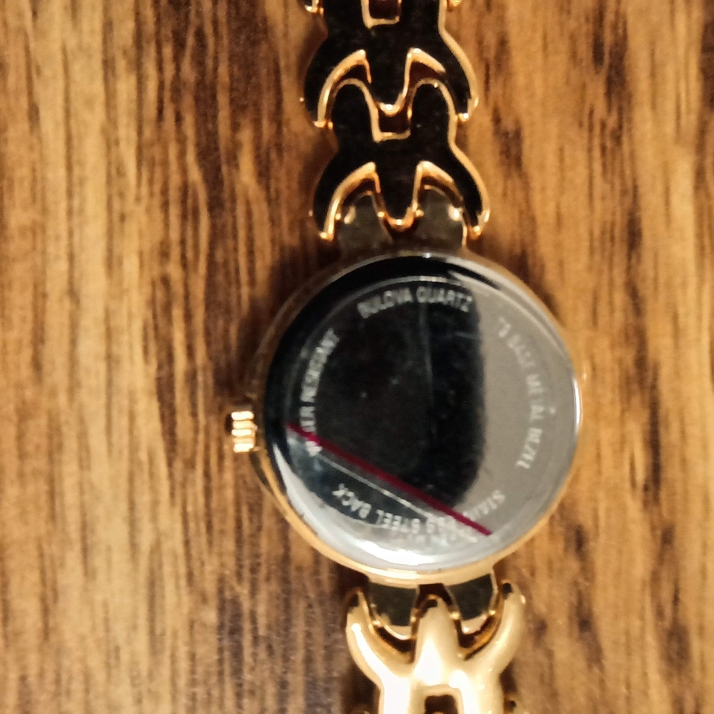 Caravelle by Bulova Women's solid Gold Watch - Picture 4 of 12
